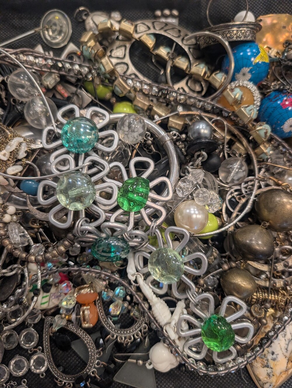 Bulk Multi Piece Costume Jewelery Set For Upcycling Etc